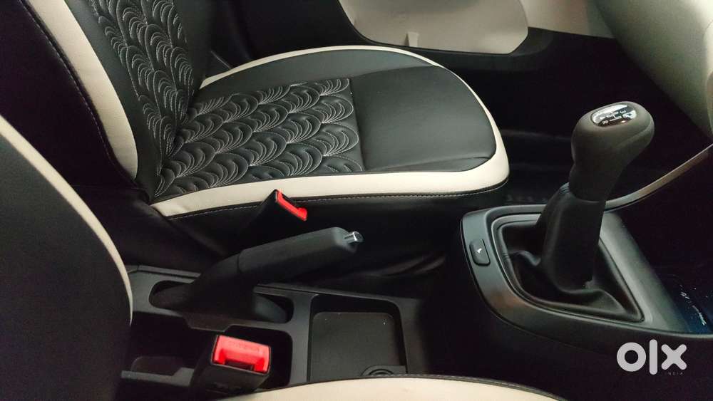 Tata Altroz 1.2 Xt, 2022, Petrol