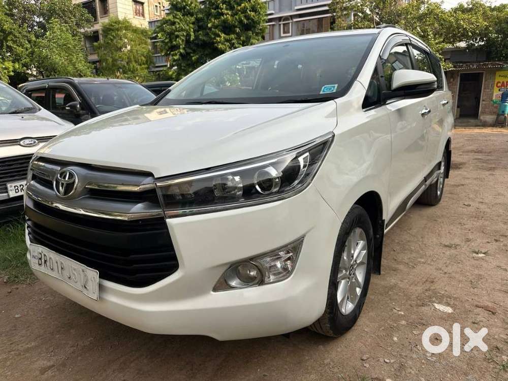 Toyota Innova Crysta 2.4 V 7 Str, 2018, Petrol