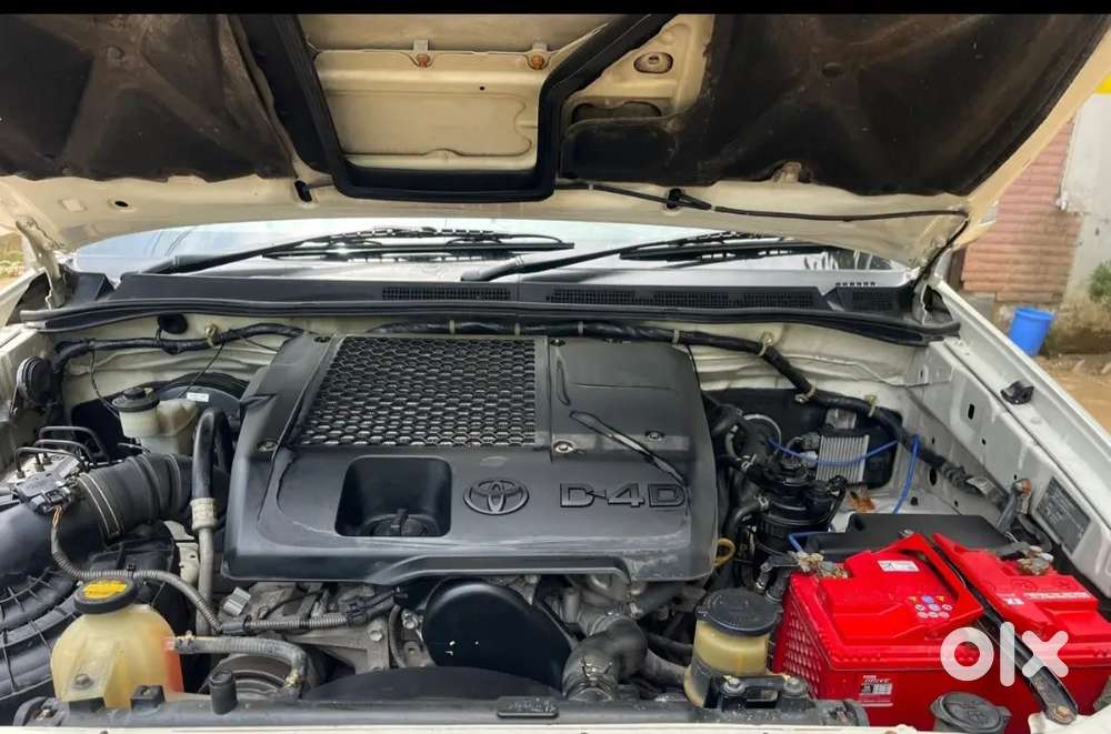 Toyota Fortuner 2013