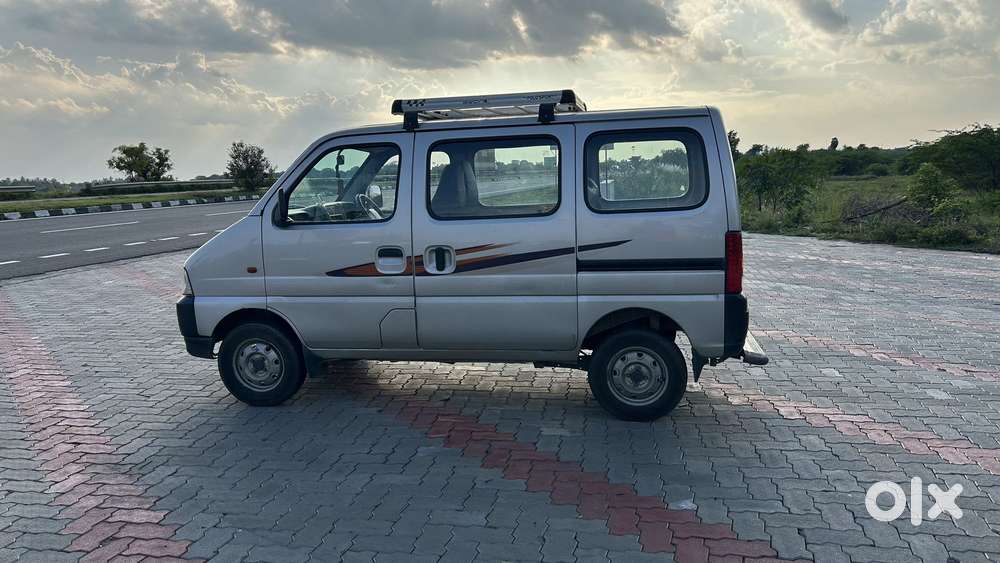 Maruti Suzuki Eeco 5 Str Ac (o), 2018, Petrol