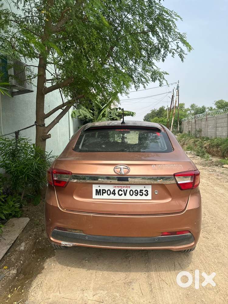 Tata Tigor Petrol 2018