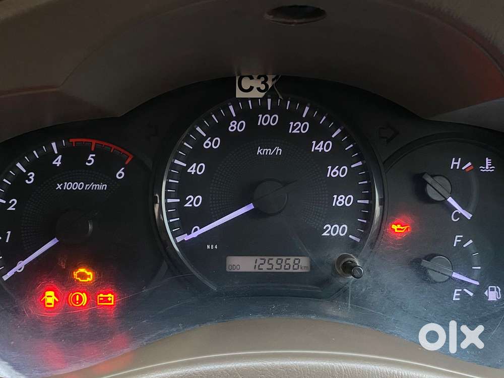 Toyota Innova 2.5 G (diesel) 8 Seater, 2015, Diesel