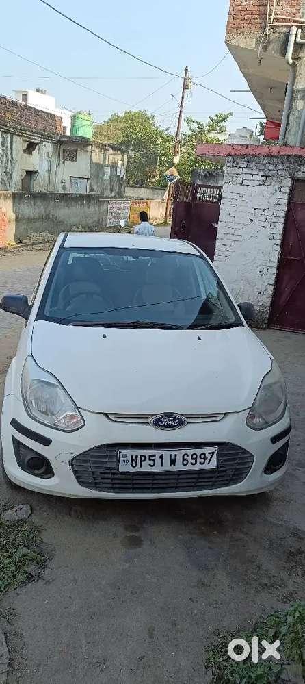 Ford Figo 2013 Diesel 102000 Km Driven