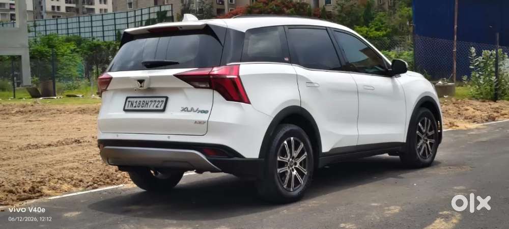 Mahindra Xuv700 2.2 Ax 7 Diesel At Str, 2022, Diesel