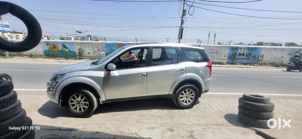 Mahindra Xuv500 2016 Diesel 53000 Km Driven W10