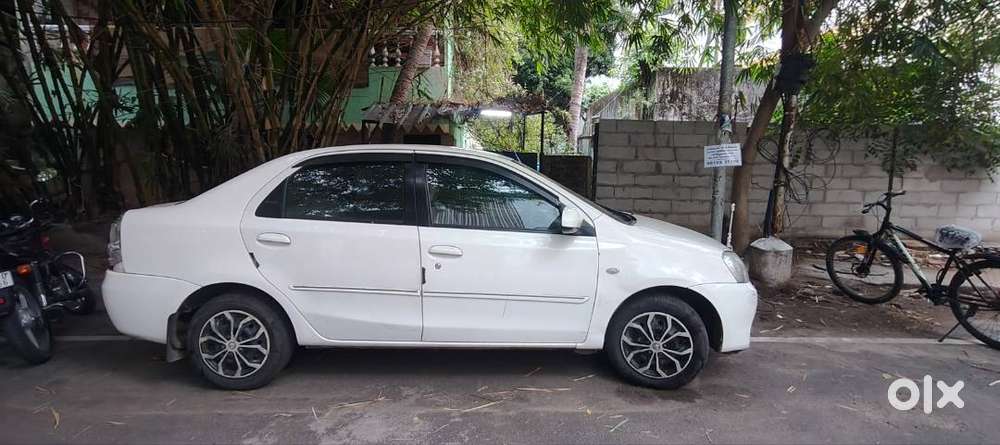 Toyota Etios Gd Petrol - 2014