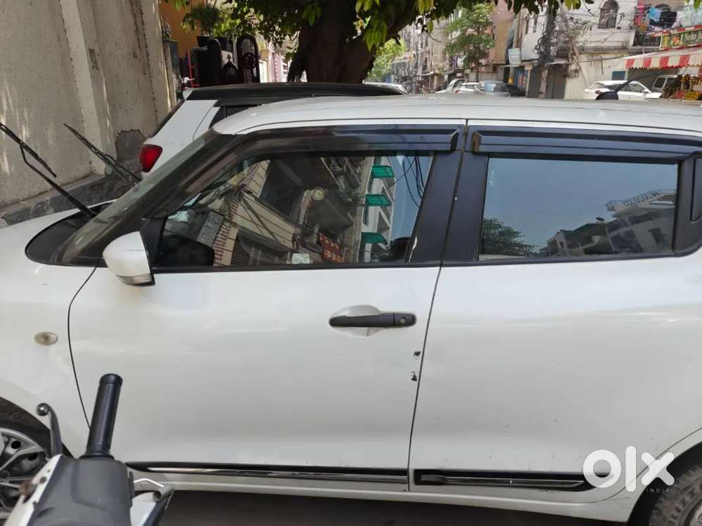 Maruti Suzuki Swift 2020 Cng & Hybrids 35000 Km Driven
