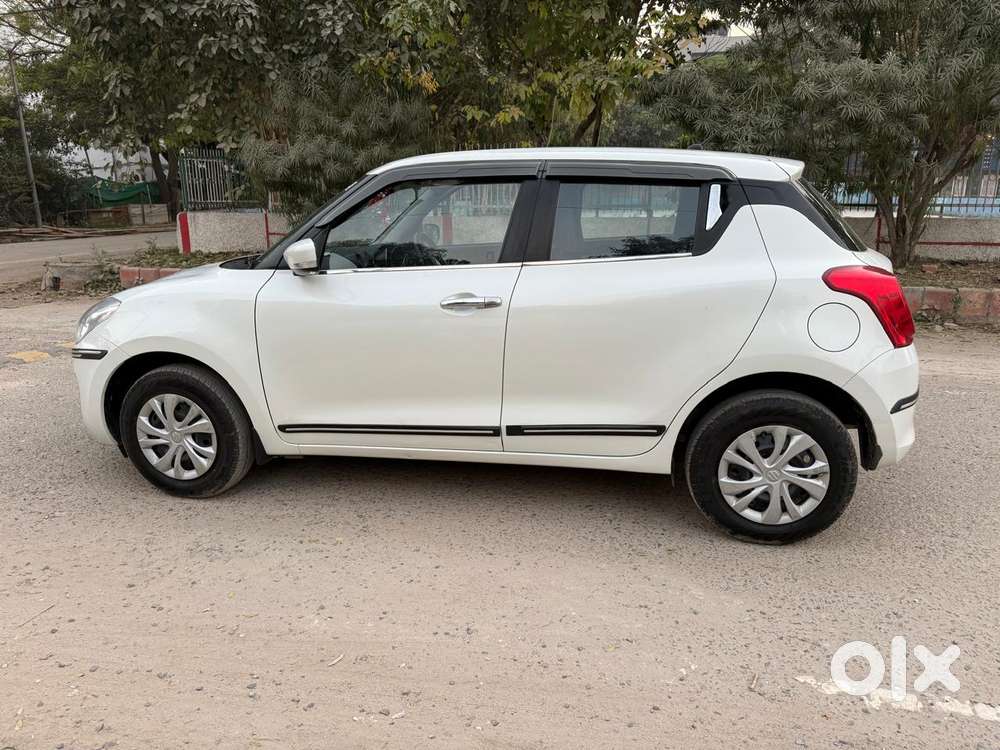 Maruti Suzuki Swift 2018 Amt Vxi, 2022, Petrol