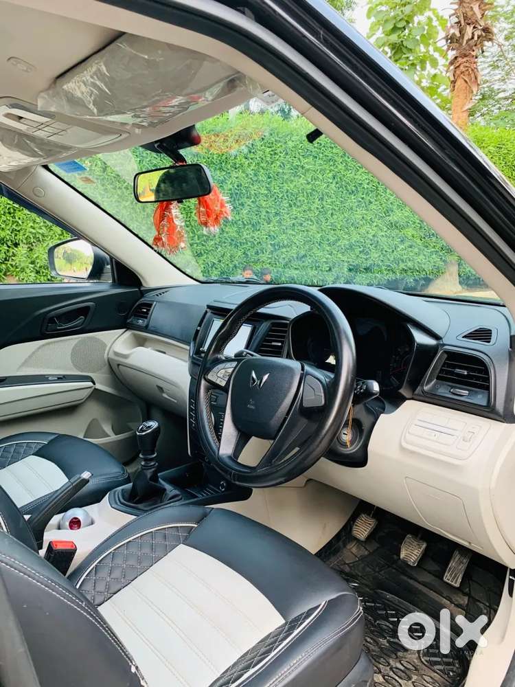 Mahindra Xuv300 W6, 2023, Petrol