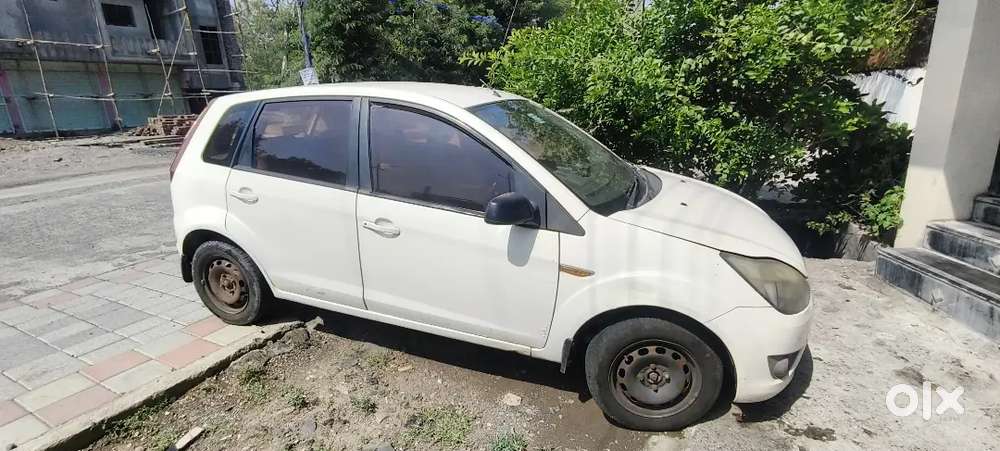 Ford Figo Diesel Lxi 2011