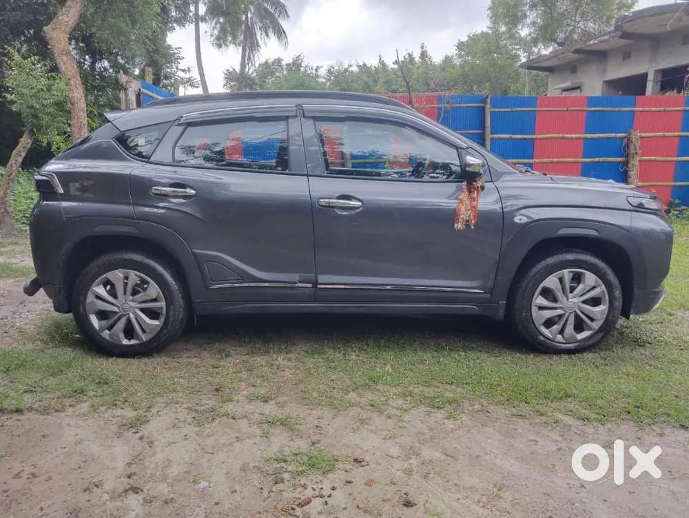 Maruti Suzuki Fronx 2025 Petrol 8000 Km Driven