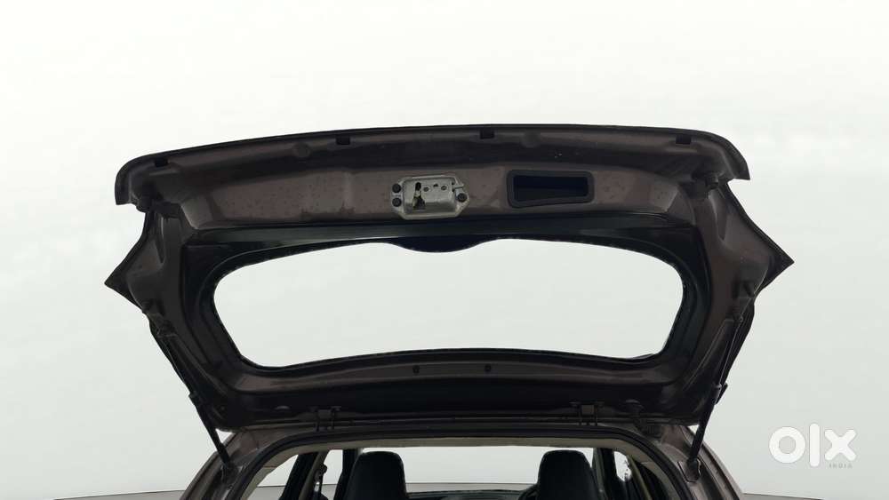 Tata Tiago 1.2 Revotron Xm, 2018, Petrol