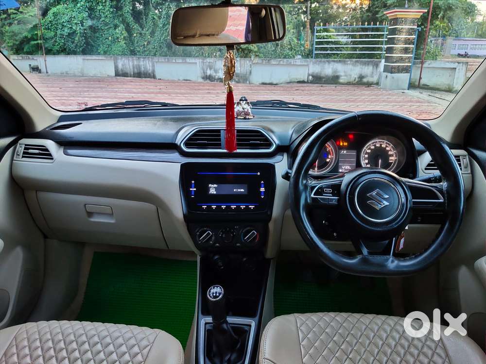 Maruti Suzuki Dzire 1.2 Vxi, 2022, Petrol