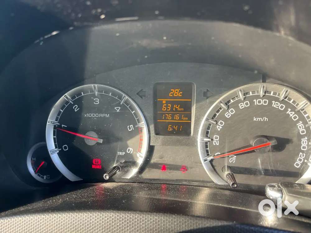 Maruti Suzuki Swift 2017 Diesel 176000 Km Driven