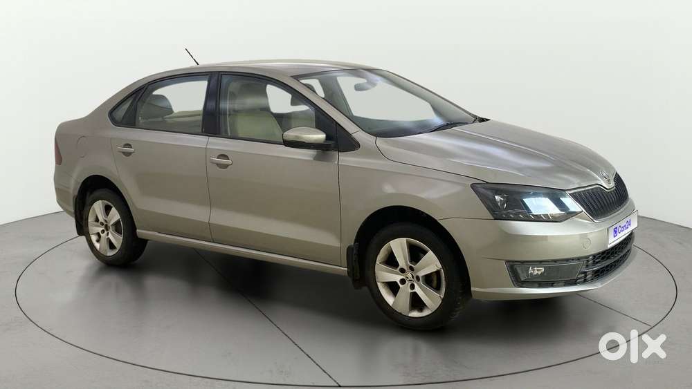 Skoda Rapid 1.6 Mpi At Style, 2016, Petrol