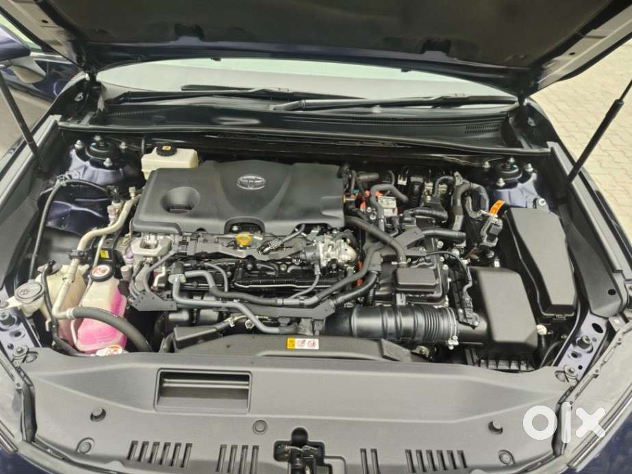 Toyota Camry Hybrid, 2025, Petrol