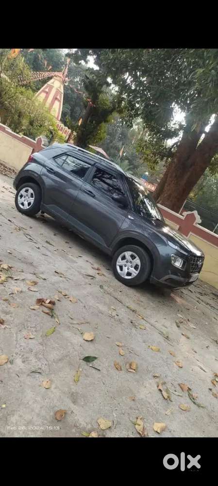 Hyundai Venue 2022 Model Petrol