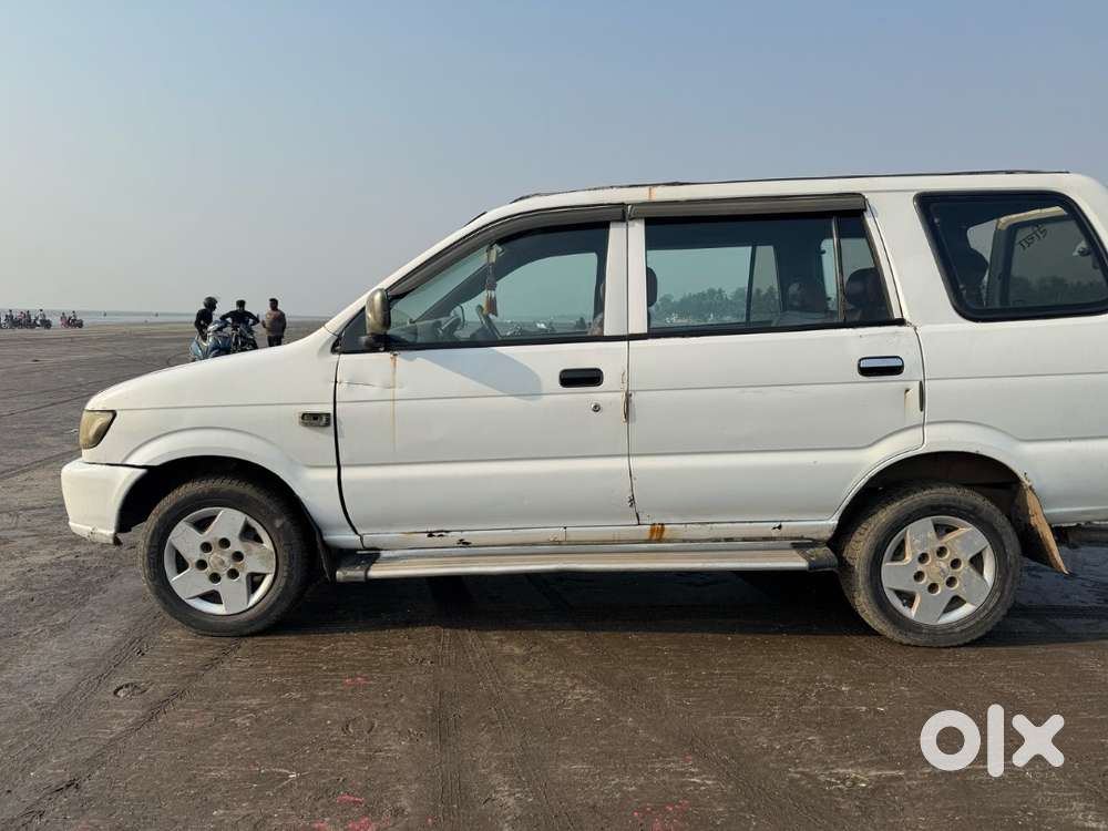 Chevrolet Tavera 2011 Diesel Well Maintained