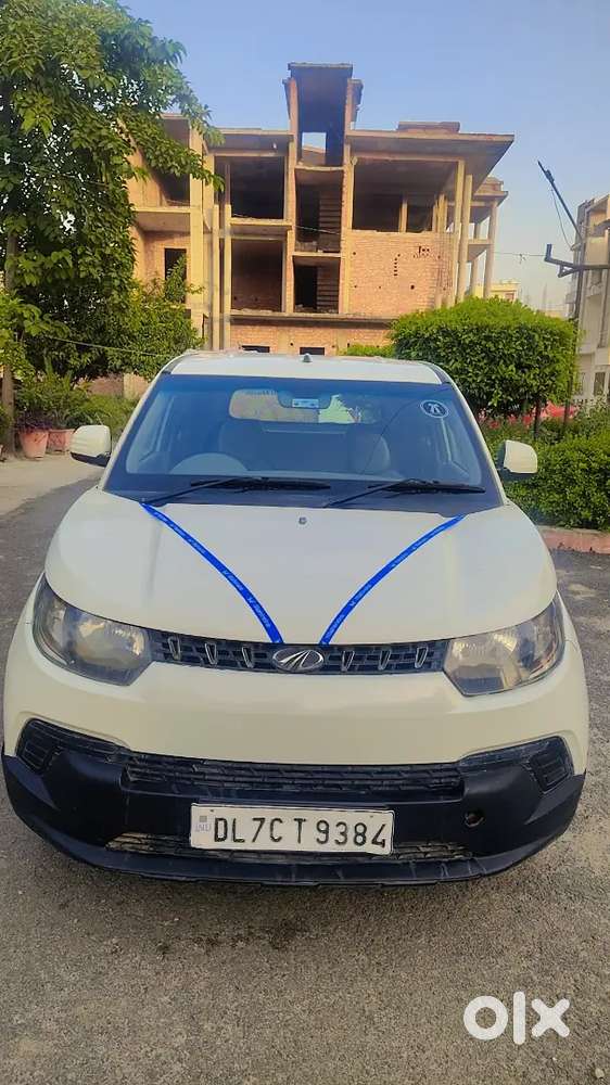 Mahindra Kuv 100 2017