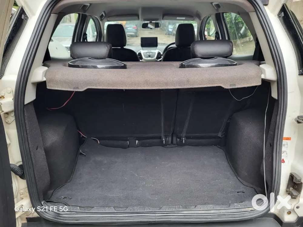 Showroom Track Ford Ecosport Petrol 2016