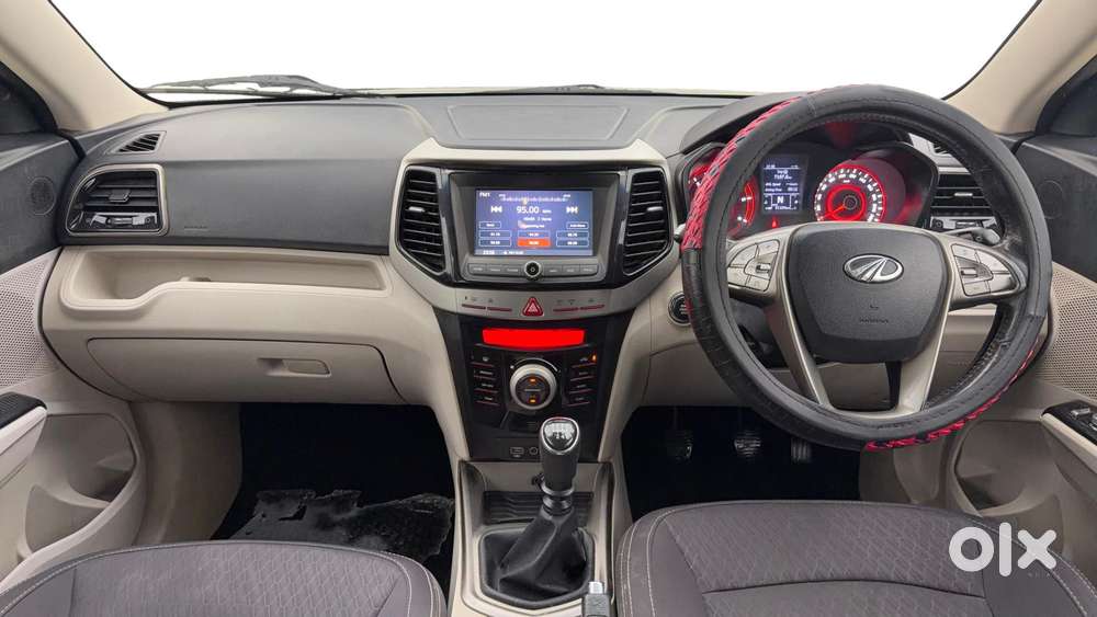 Mahindra Xuv300 W8 Diesel, 2021, Diesel