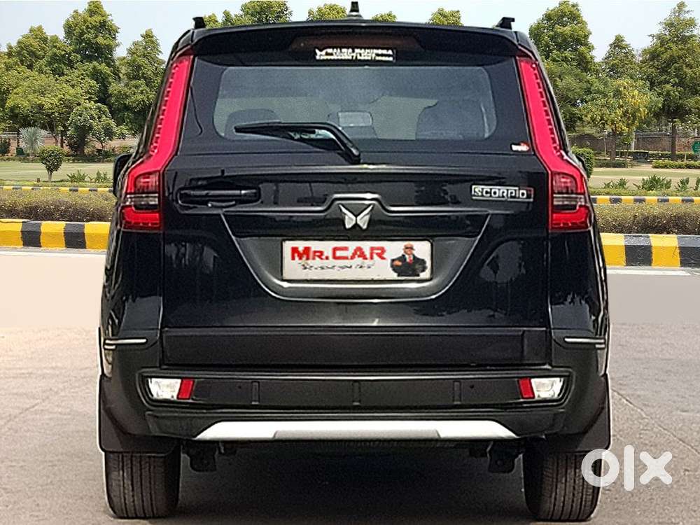 Mahindra Scorpio N Z4 Petrol Mt 7 Str, 2024, Petrol