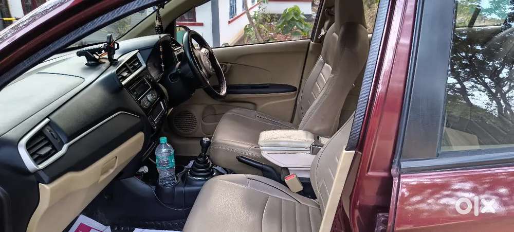 Honda Amaze 2017 Petrol Well Maintained
