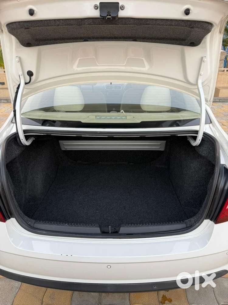Skoda Rapid 1.0 Style At, 2021, Petrol