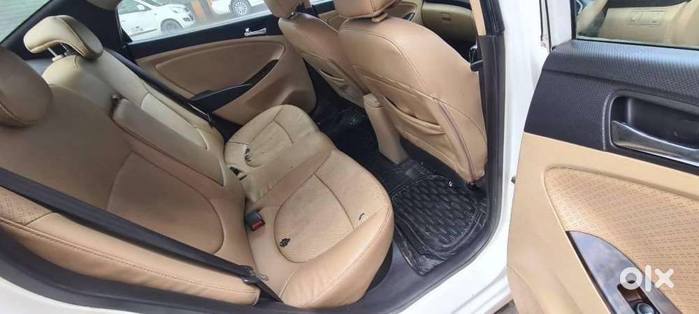 Hyundai Verna Crdi 1.6 At Ex, 2014, Diesel