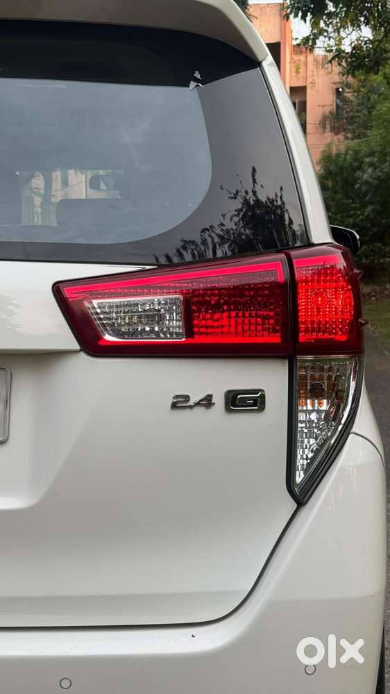 Toyota Innova Crysta [2020-ongoing] 2.4 Gx 7 Str, 2022, Diesel