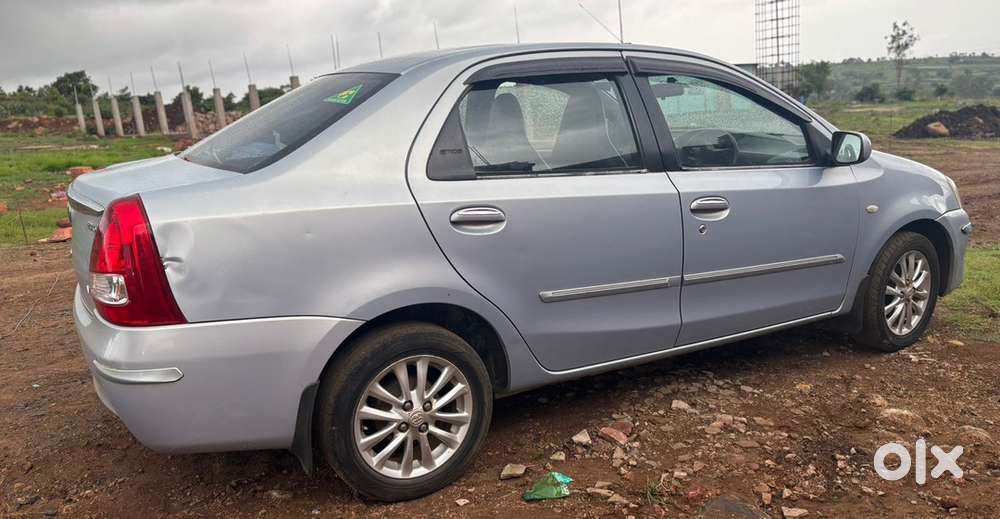 Toyota Etios 2012 Petrol 145000 Km Driven