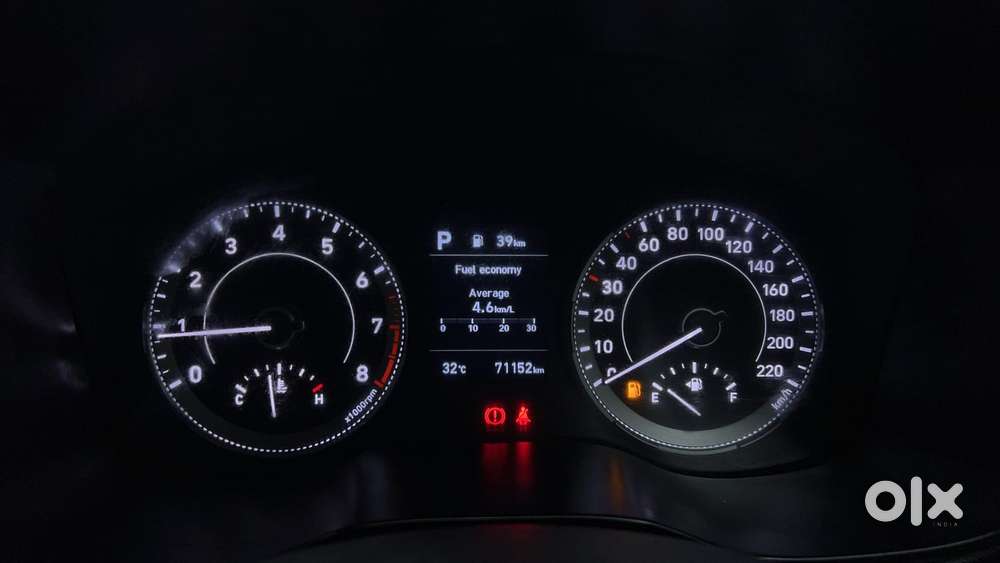 Hyundai Venue 1.0 Sx (o) Turbo Dct Dual Tone, 2022, Petrol