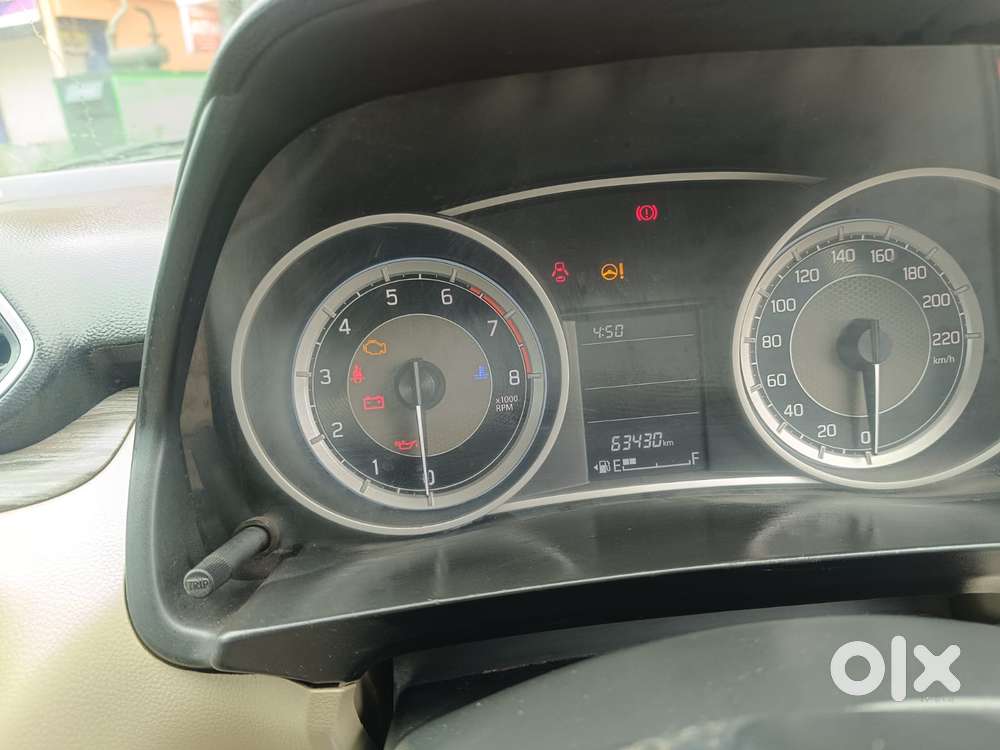 Maruti Suzuki Dzire 1.2 Vxi, 2022, Petrol
