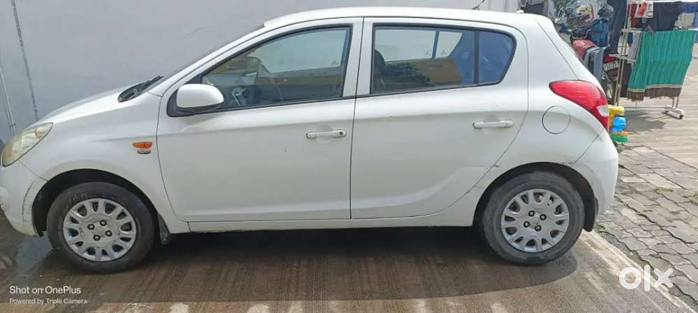 Hyundai New I20 2012 Petrol 87000 Km Driven