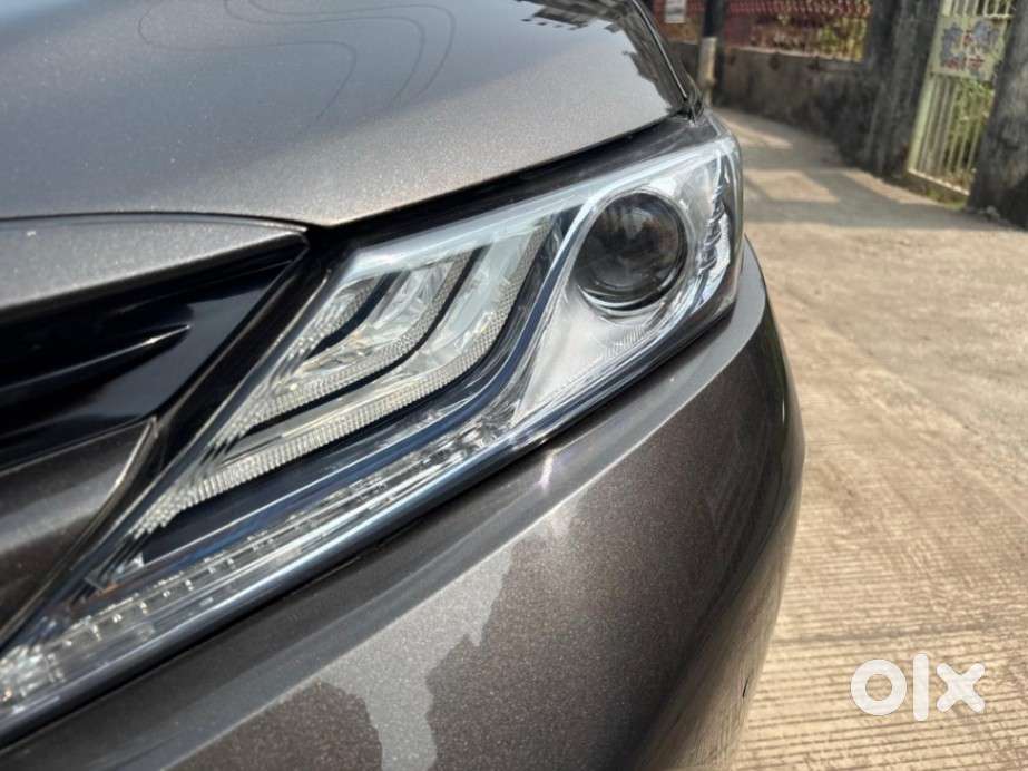 Toyota Camry, 2020, Petrol