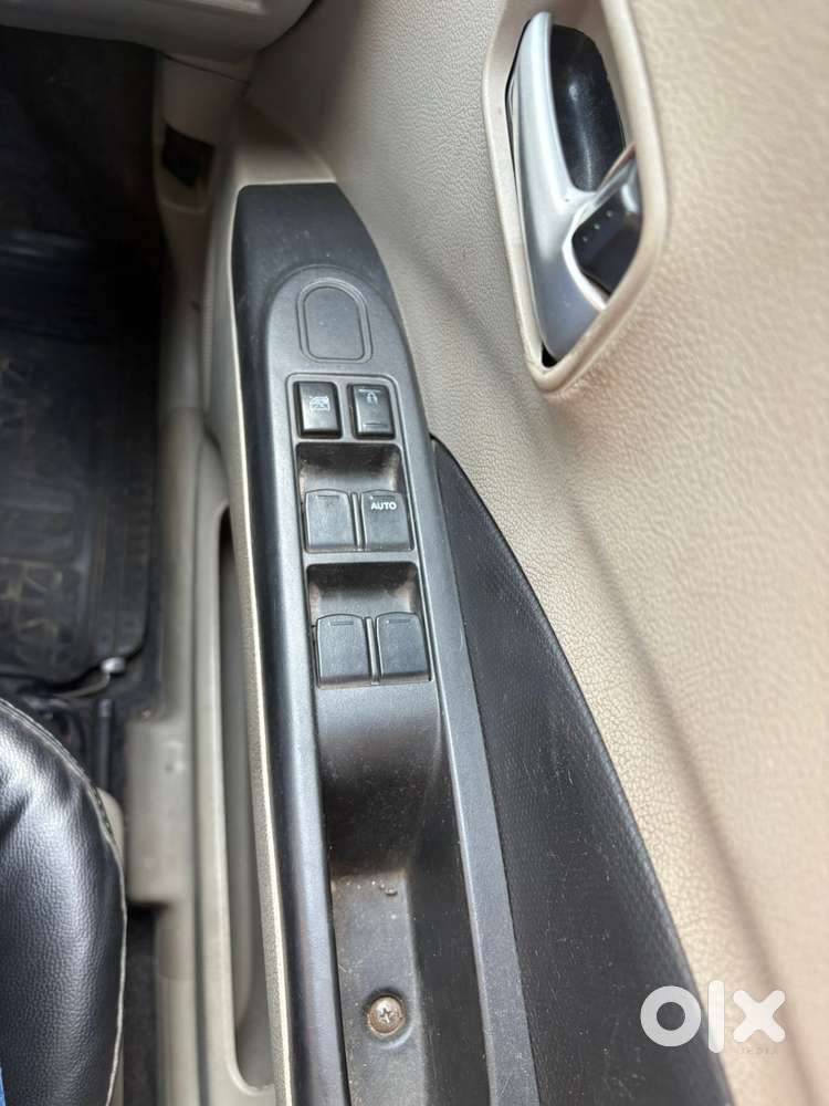 Maruti Suzuki Celerio 1.0 Vxi Ags, 2016, Petrol