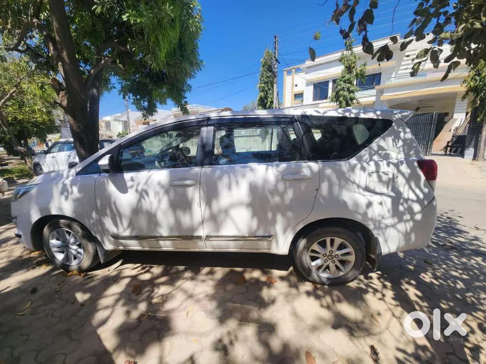 Toyota Innova Crysta 2018 Diesel 80000 Km Driven