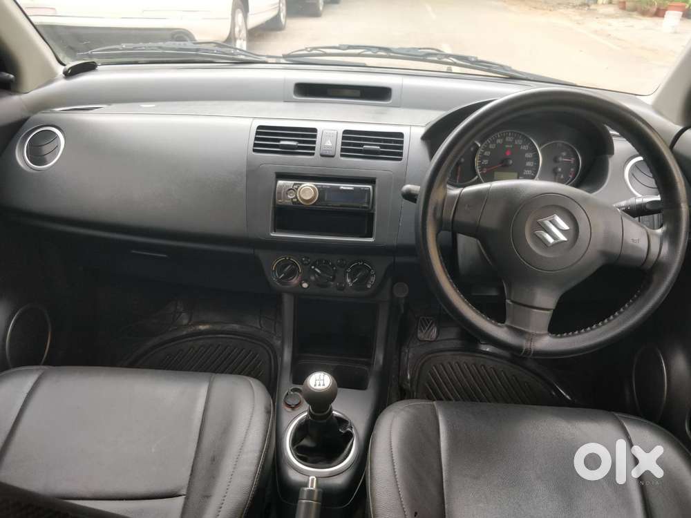 Maruti Suzuki Dzire 1.2 Vxi, 2010, Petrol