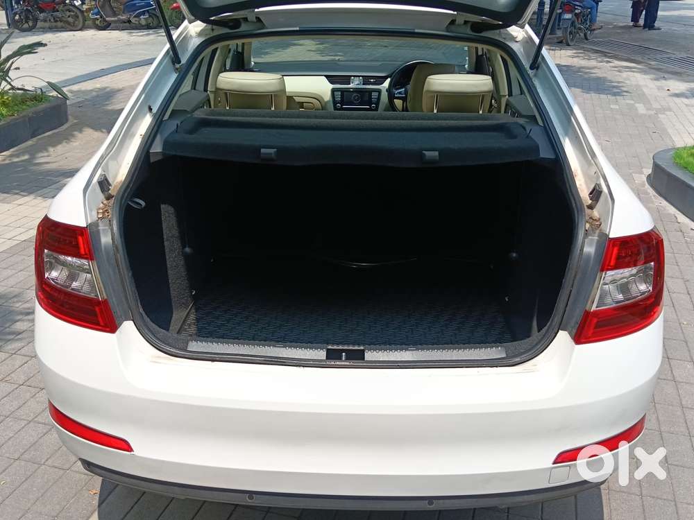 Skoda Octavia [ ] 1.8 Ambition Plus Tsi At, 2017, Petrol