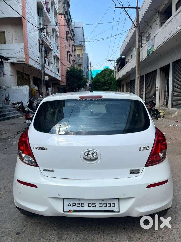 Hyundai I20 Diesel Sportz, 2013