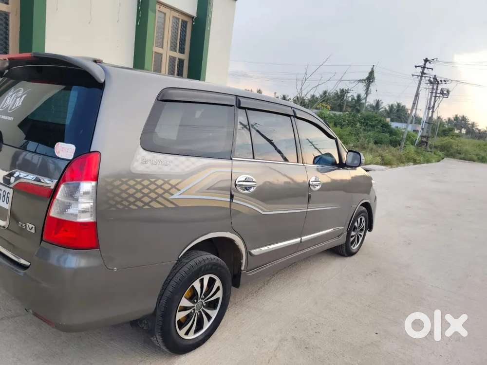 Toyota Innova Diesel 2013