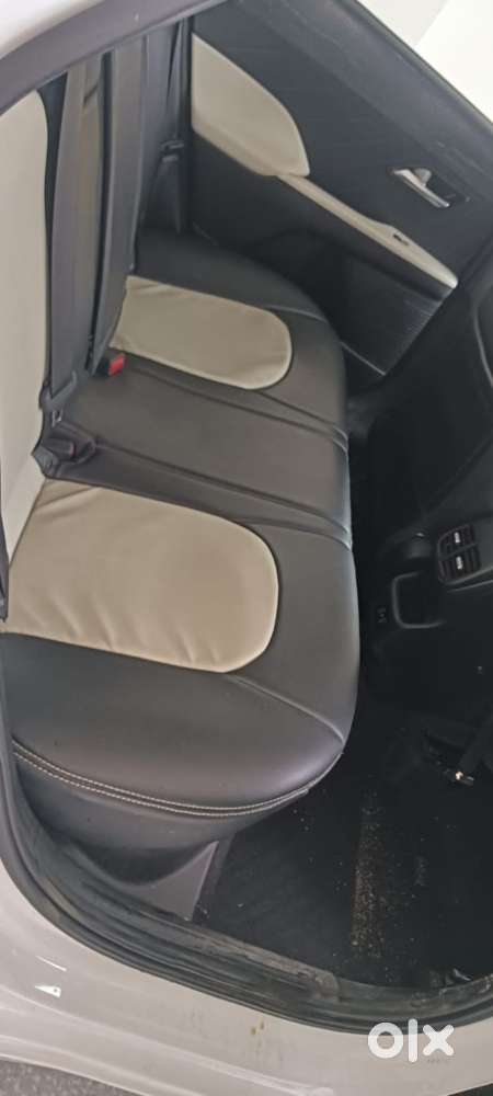 Hyundai Verna 1.5 Mpi Mt Sx (o), 2025, Petrol