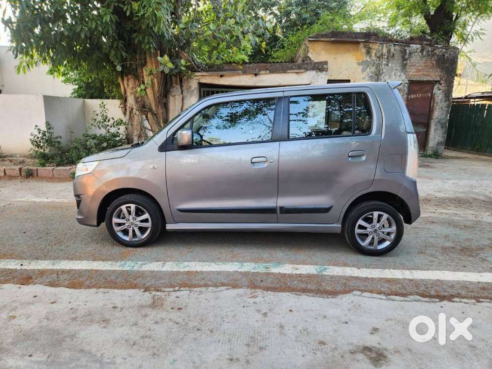 Maruti Suzuki Stingray Vxi, 2017, Petrol