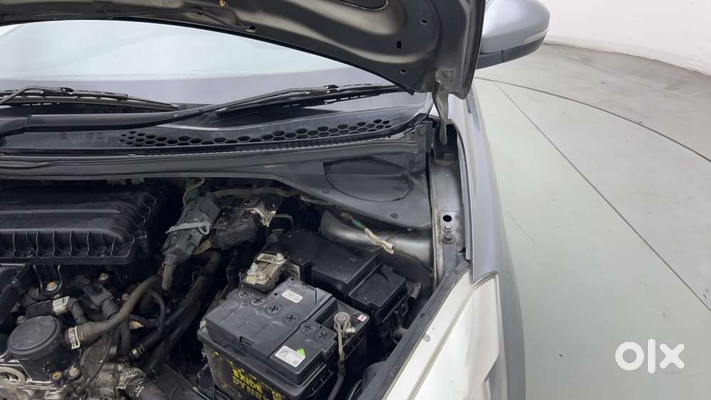 Tata Tiago Xza, 2018, Petrol