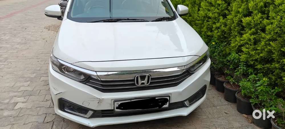 Honda Amaze 2023 Petrol Well Maintained