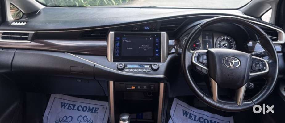 Toyota Innova Crysta 2.8z Automatic, 2017, Diesel