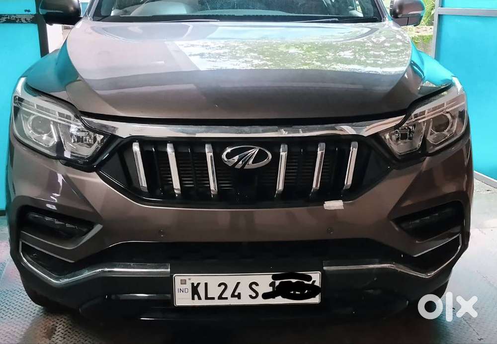 Mahindra Alturas G4 Rare Used Suv