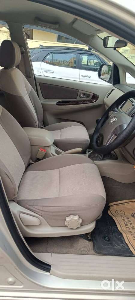 Toyota Innova 2.5 V 7 Str, 2015, Diesel