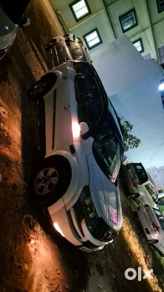 Mahindra Xuv500 Diesel 2011
