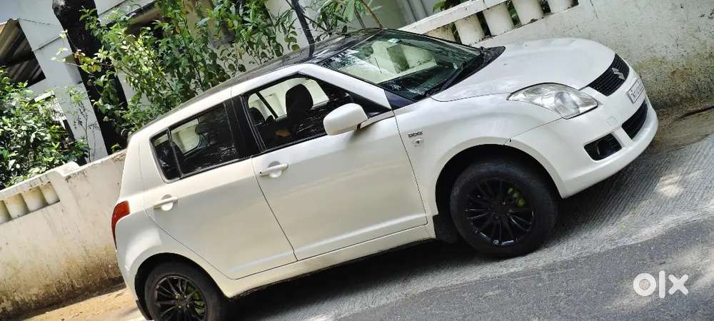 Maruti Suzuki Swift 2007 Diesel 130000 Km Driven